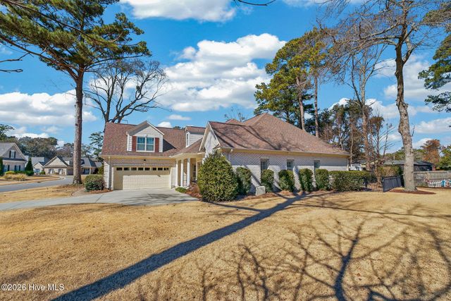 209 Boxelder Way, Wilmington, NC 28411