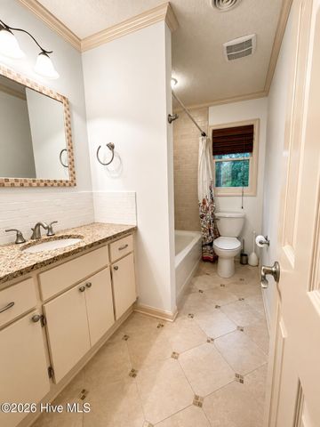 265 Broadmeade Drive, Southern Pines, NC 28387