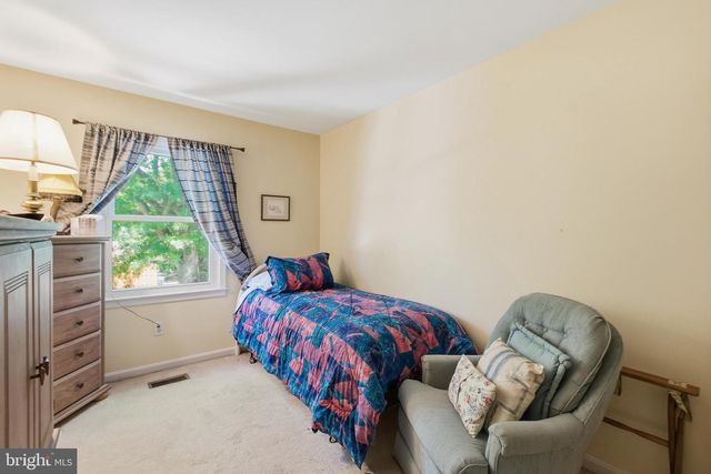 6101 OLD BRENTFORD CT, Alexandria, VA 22310