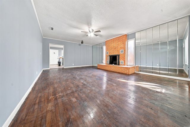 115 Crouch, Benton, AR 72019