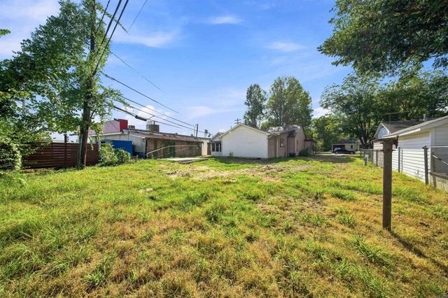 115 Crouch, Benton, AR 72019