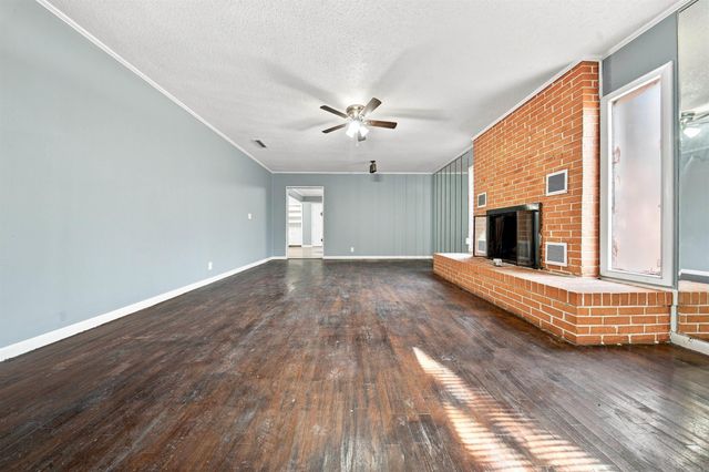 115 Crouch, Benton, AR 72019