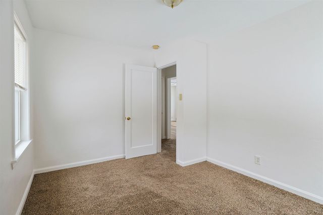 19537 Sunset Lane, South Bend, IN 46637