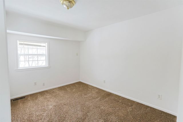 19537 Sunset Lane, South Bend, IN 46637