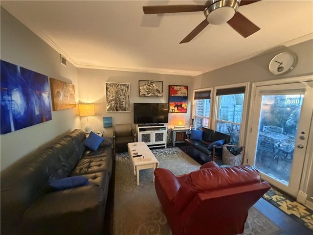 6012 Sussex Drive, Mobile, AL 36608