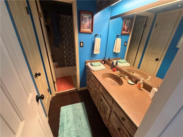 6012 Sussex Drive, Mobile, AL 36608