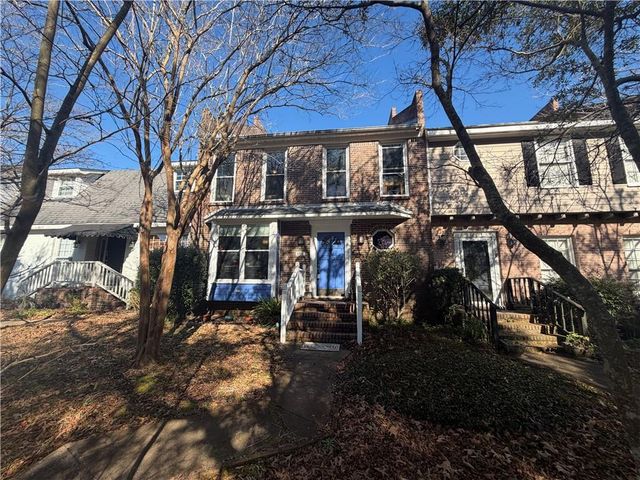 6012 Sussex Drive, Mobile, AL 36608