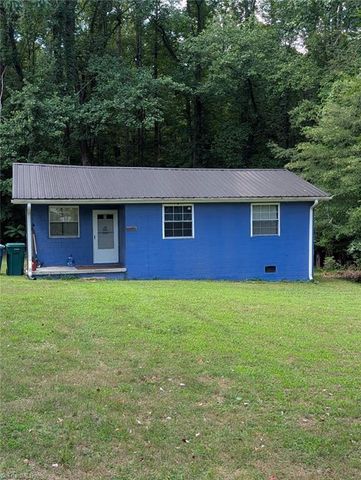 135 Redbud Road, Eden, NC 27288