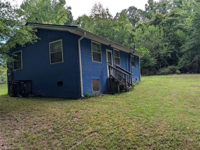 135 Redbud Road, Eden, NC 27288