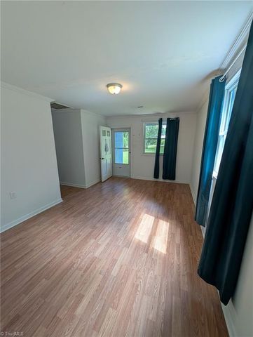 135 Redbud Road, Eden, NC 27288