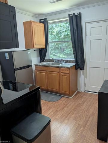 135 Redbud Road, Eden, NC 27288