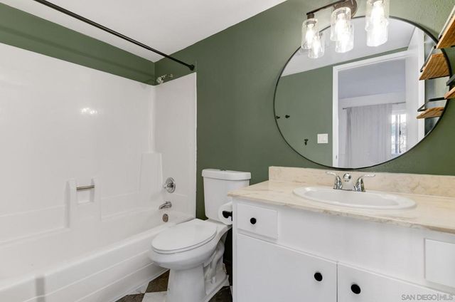 625 S Fig Street 10, Escondido, CA 92025