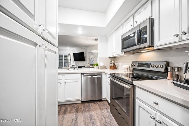 15095 N Thompson Peak Parkway 2046, Scottsdale, AZ 85260