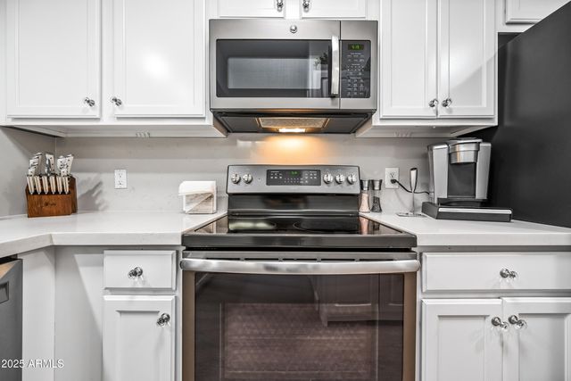 15095 N Thompson Peak Parkway 2046, Scottsdale, AZ 85260