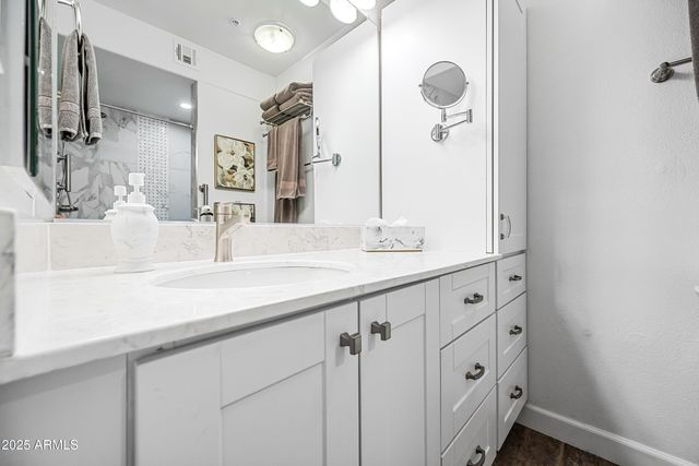 15095 N Thompson Peak Parkway 2046, Scottsdale, AZ 85260