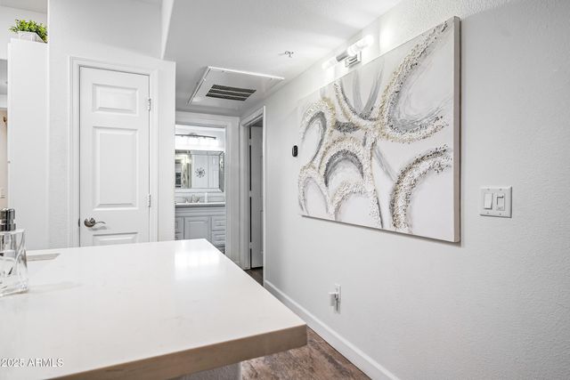 15095 N Thompson Peak Parkway 2046, Scottsdale, AZ 85260