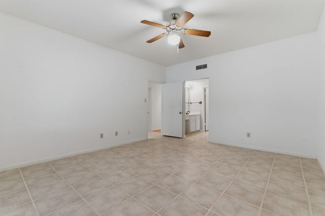 144 April Point Drive S, Conroe, TX 77356
