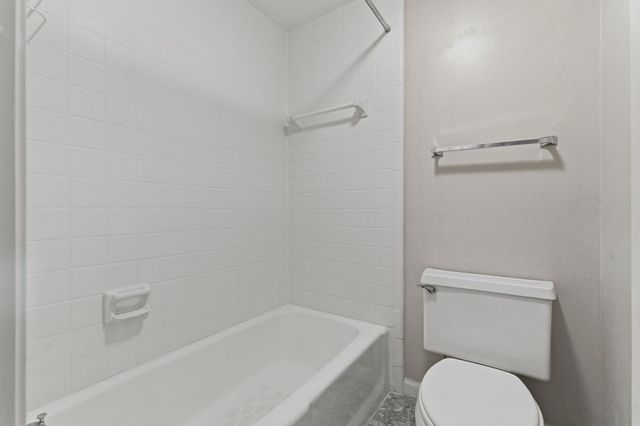 144 April Point Drive S, Conroe, TX 77356