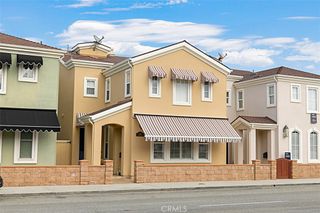 208 E Balboa Boulevard, Newport Beach, CA 92661