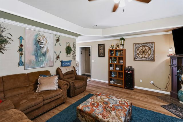 4008 Madrid Dr, Benton, AR 72015
