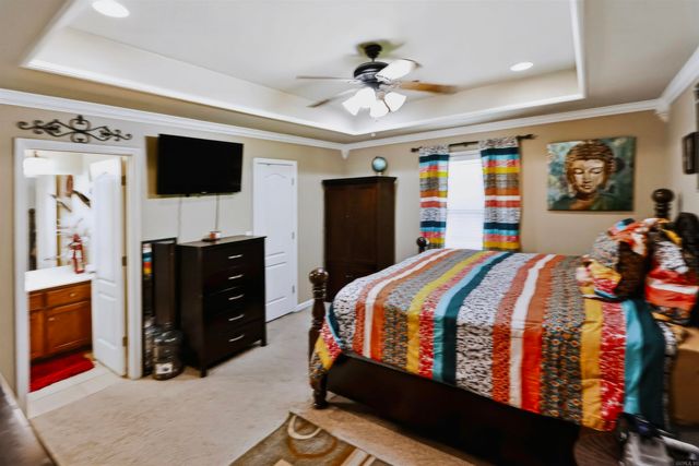 4008 Madrid Dr, Benton, AR 72015