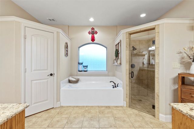 3812 County Road 2156, Caddo Mills, TX 75135