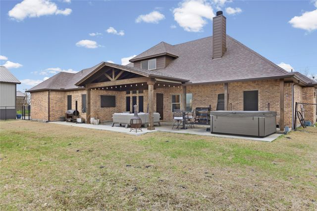 3812 County Road 2156, Caddo Mills, TX 75135