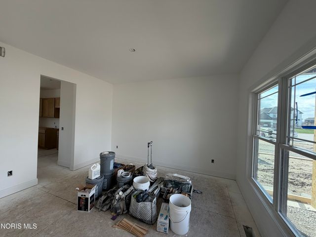 1824 Caleb Court, Waterville, OH 43566