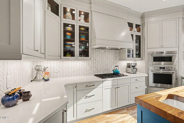 602 Presidents Walk Lane, Cary, NC 27519