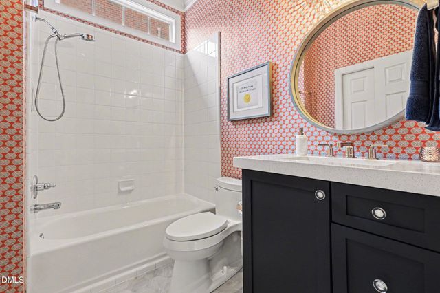 602 Presidents Walk Lane, Cary, NC 27519