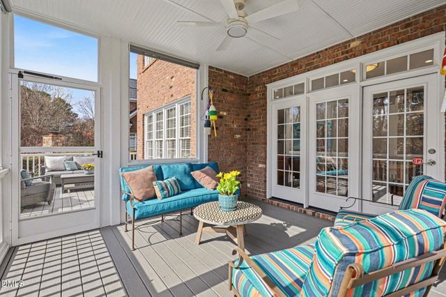 602 Presidents Walk Lane, Cary, NC 27519