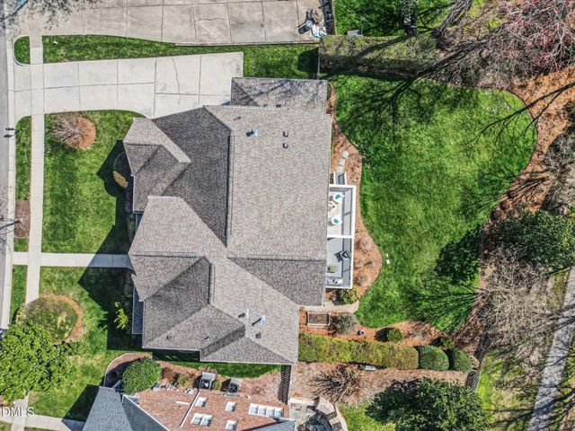 602 Presidents Walk Lane, Cary, NC 27519