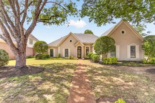 1563 QUAIL POINTE CIR W, Memphis, TN 38120
