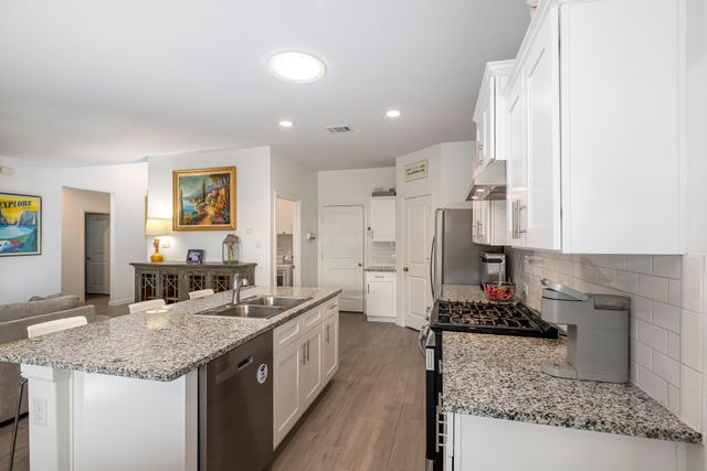 9657 Alderleaf Trail, Fort Worth, TX 76036