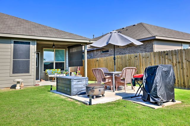 9657 Alderleaf Trail, Fort Worth, TX 76036