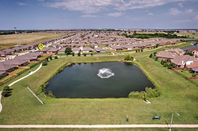 9657 Alderleaf Trail, Fort Worth, TX 76036