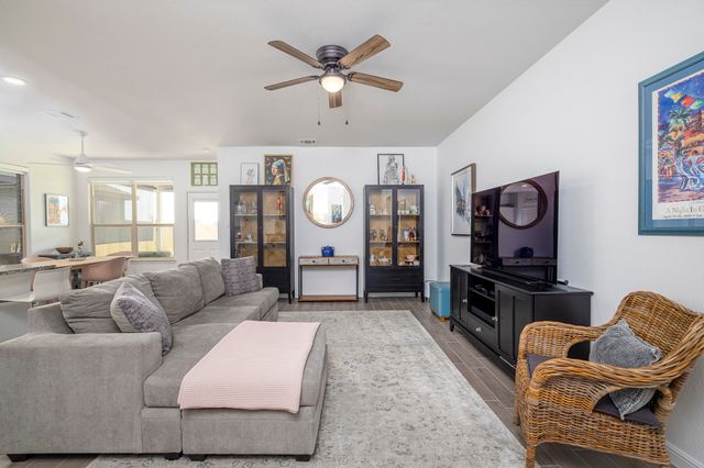 9657 Alderleaf Trail, Fort Worth, TX 76036