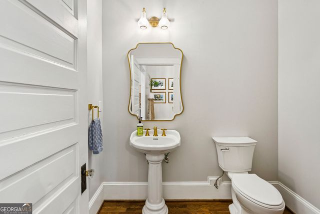 366 E Dixie Avenue SE, Marietta, GA 30060