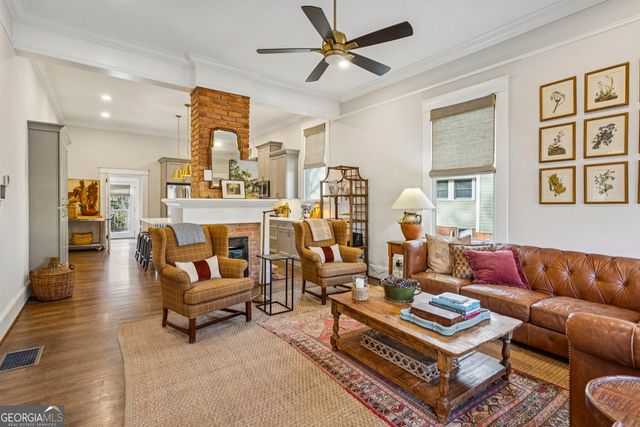 366 E Dixie Avenue SE, Marietta, GA 30060