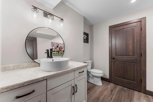 3351 MOCKINGBIRD WAY, Oshkosh, WI 54901