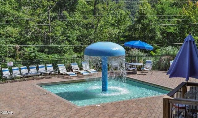 2033 Luzerne Drive, Gatlinburg, TN 37738