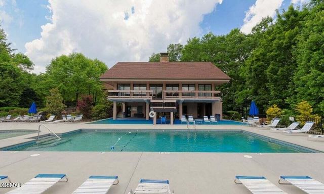 2033 Luzerne Drive, Gatlinburg, TN 37738