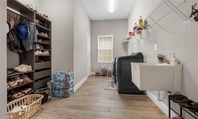 155 SABAL BREEZE COURT, Brandon, FL 33511