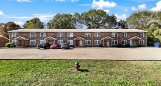 140 Darlene Dr, Clarksville, TN 37042