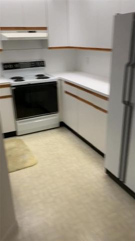 1300 SW 125th Avenue 402k, Pembroke Pines, FL 33027