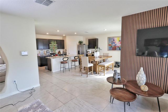 1724 BUCKEYE ROAD, Davenport, FL 33837