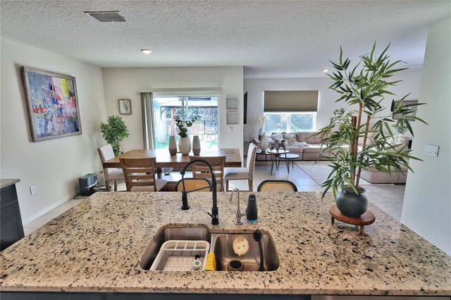 1724 BUCKEYE ROAD, Davenport, FL 33837