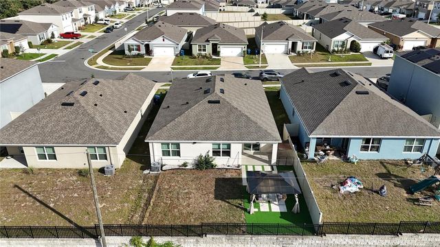 1724 BUCKEYE ROAD, Davenport, FL 33837