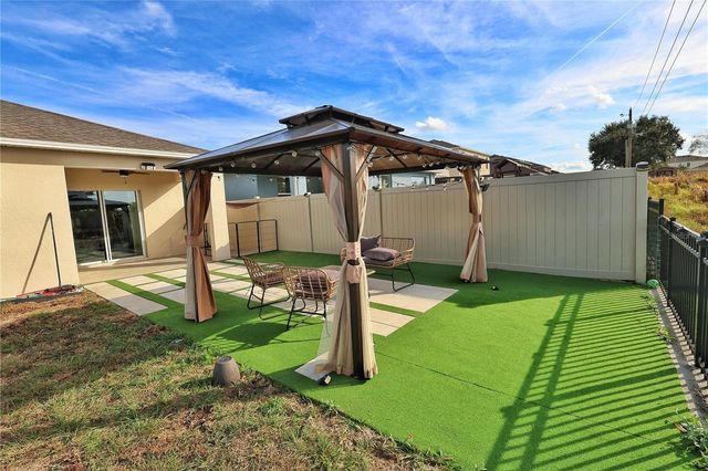 1724 BUCKEYE ROAD, Davenport, FL 33837