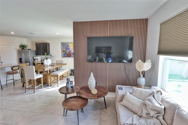 1724 BUCKEYE ROAD, Davenport, FL 33837